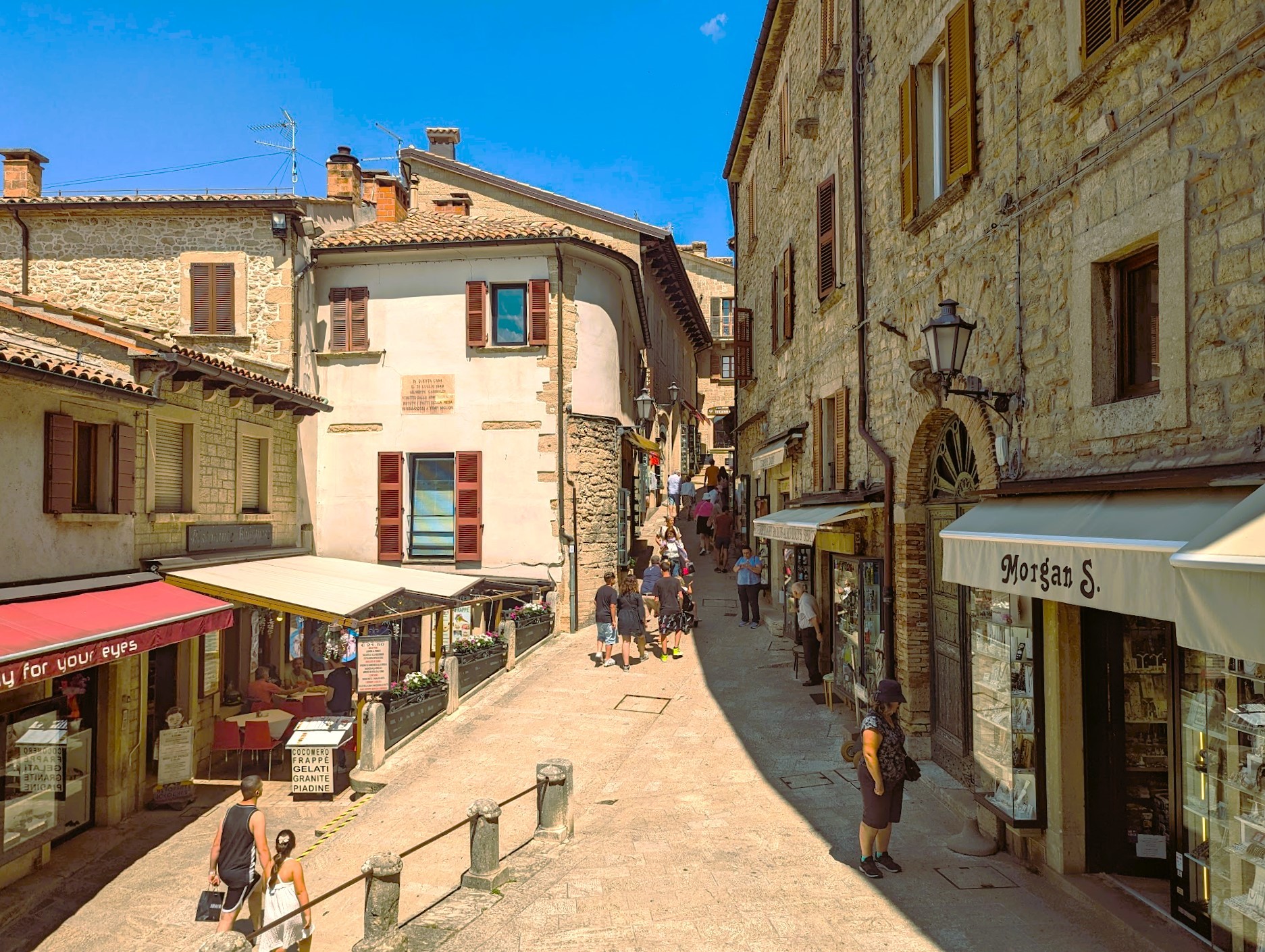 In a San Marino Minute